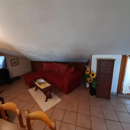 Apartment Mansardina Il Girasole