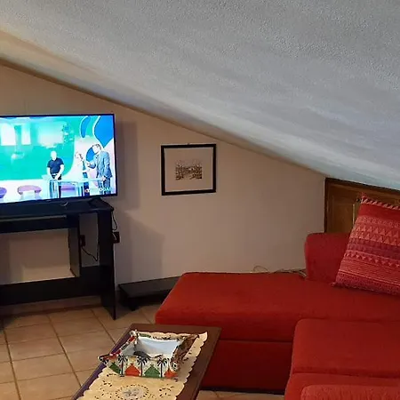 Apartmán Mansardina Il Girasole *